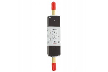 Solenoid distribution valve 368 011 02 5 3 in center position
