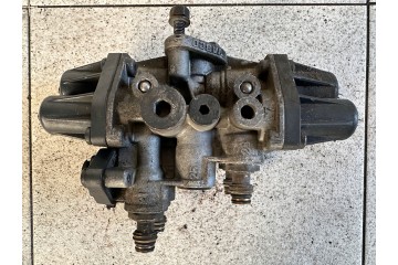 Air Dryer Valve Iveco Stralis Hi Way S Way 5802223716 9325050030
