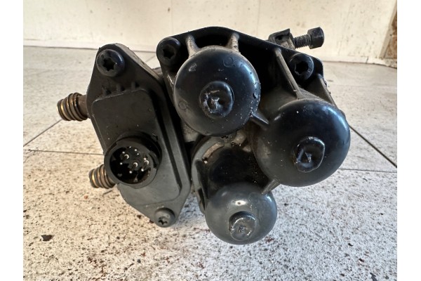 Air Dryer Valve Iveco Stralis Hi Way S Way 5802223716 9325050030 Car type trucks