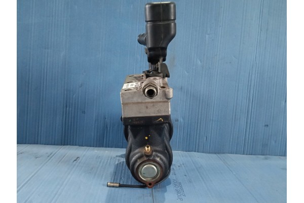 ORIGINAL COMPRESSOR AIR COMPRESSOR RENAULT RANGE T RANGE C K VOLVO FH 4 Car type trucks