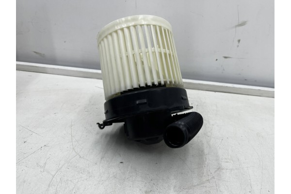 Interior fan Suzuki Splash Opel Agila B 07 14r NEW air blower Part manufacturer Suzuki OE