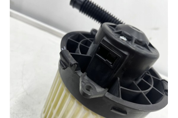 Interior fan Suzuki Splash Opel Agila B 07 14r NEW air blower Catalog number of substitutes 74150 51k10 000