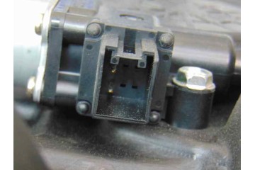 2 PIN ELEVALUNAS DELANTERO DERECHO MAZDA 3 BERLINA (BL) Active 2012 2 PIN 182739 MAZDA - 1