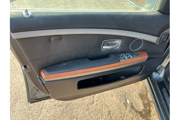 BMW SERIE 7 (E65/E66) 740d