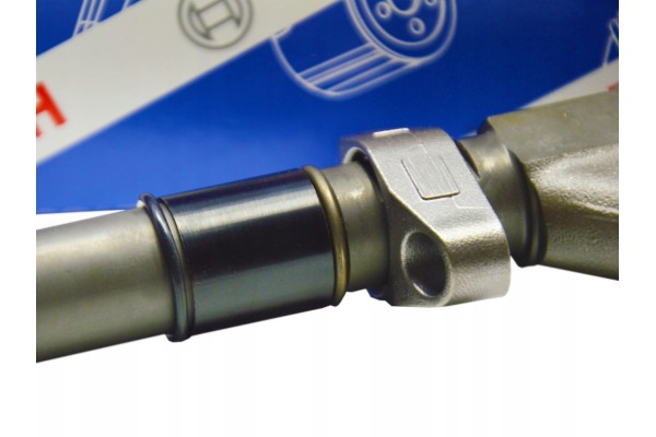 INJECTOR Bosch 0 445 110 141 MASTER 2 5DCI 16V 04 CR Catalog number of the part 0 445 110 141