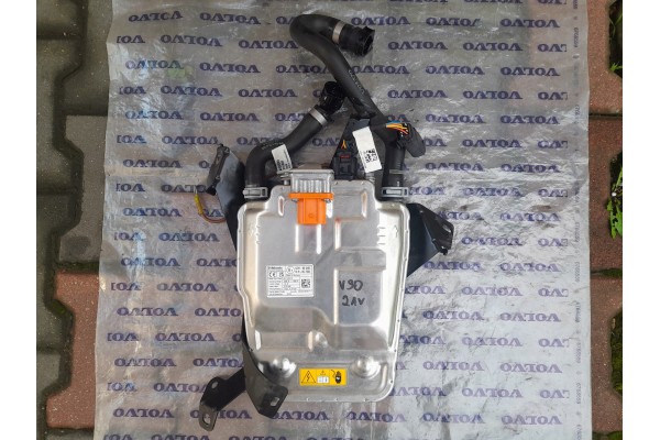 Electric Webasto 31694787 Volvo V90 lift 2021r T8 Recharge W wa Catalog number of the part 9038724E 08 2025