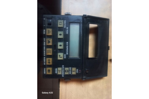 Carrier Controller Panel of refrigeration unit Catalog number of the part 1784565