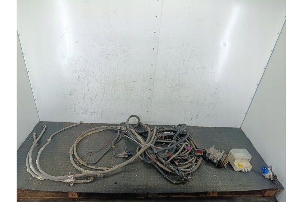 FIAT DUCATO III XARIOS 200 PB749014 XARIOS 2 3 D REFRIGERATION UNIT Part manufacturer OEM
