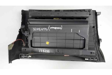 84541-3E500 GUANTERA KIA SORENTO (BL) 2.5 CRDi Concept 2006 84541-3E500 173256 KIA - 3