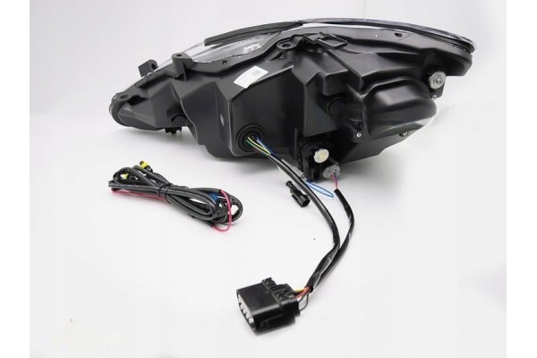 Front lamps for Lexus IS 06 13 black full LED Product weight with unit packaging 10 kg