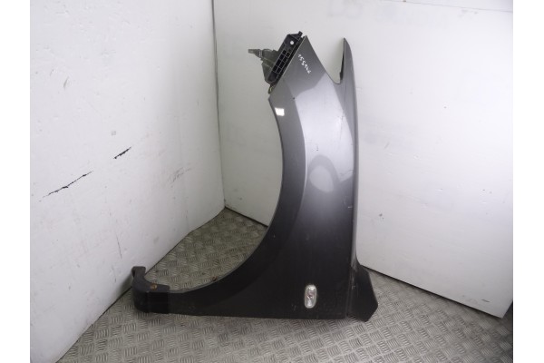 GRIS ALETA DELANTERA IZQUIERDA HYUNDAI SANTA FE (CM) 2.2 CRDi Comfort 4X4 2006 GRIS 155946 HYUNDAI - 1