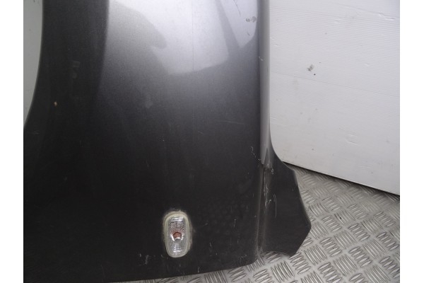 GRIS ALETA DELANTERA IZQUIERDA HYUNDAI SANTA FE (CM) 2.2 CRDi Comfort 4X4 2006 GRIS 155946 HYUNDAI - 3