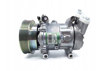 Air conditioning compressor EAC SD7V16 8200315744 Renault Trafic Master 89064