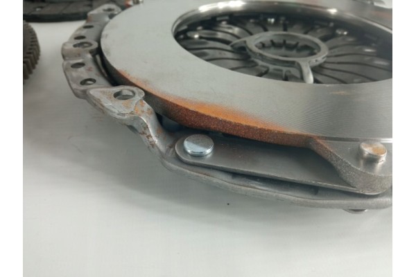 Clutch set LuK 600029400 for BMW 3 5 X3 2 Part manufacturer Schaeffler LuK