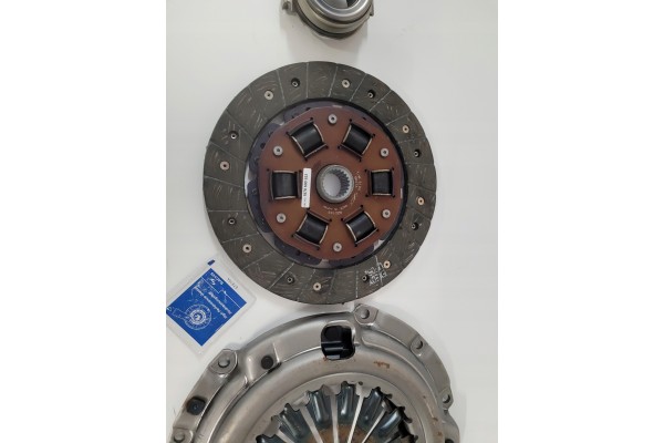 SACHS 3000 954 042 CLUTCH SET MAZDA 6 2 0 Catalog number of the part 3000 954 042