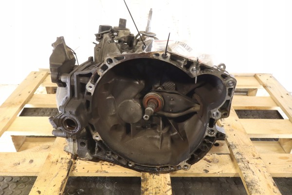 6 SPEED GEARBOX CITROEN C4 PICASSO I 2 0HDI 8A6R 7002 JM