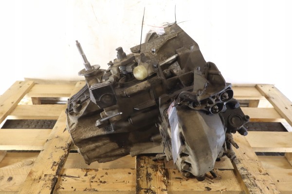 6 SPEED GEARBOX CITROEN C4 PICASSO I 2 0HDI 8A6R 7002 JM Part manufacturer Citroen OE