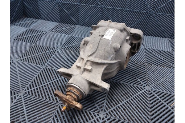 Rear differential BMW 5 GT F07 33107630821 Car type passenger cars