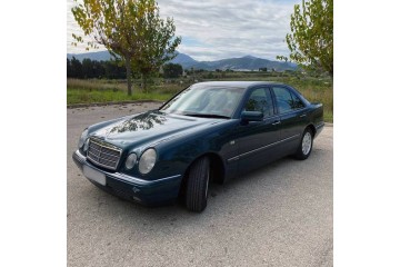 MERCEDES-BENZ CLASE E (BM 210) BERLINA 230 (210.037)