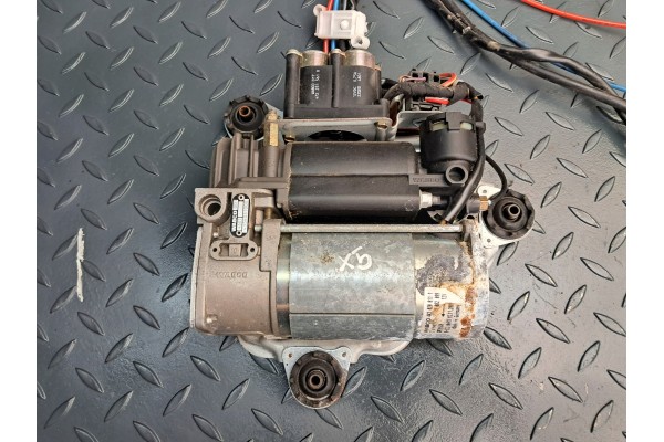 Suspension compressor REAR NIVO 6787616 BMW E53 X5 3 0 4 4i m54 m62 n62 m57 Catalog number of the part 6 787 616