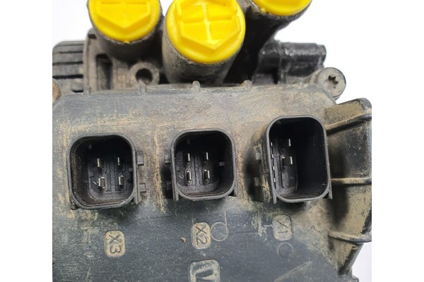 Válvula ABS EBS MERCEDES ACTROS MP4 A0004296424