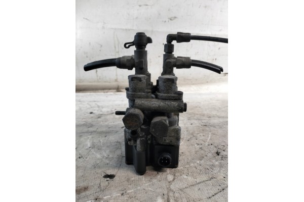 SUSPENSION PILLOW VALVE SCANIA 4 P94 00r LOW CAB WABCO 4729001130 Part manufacturer Wabco