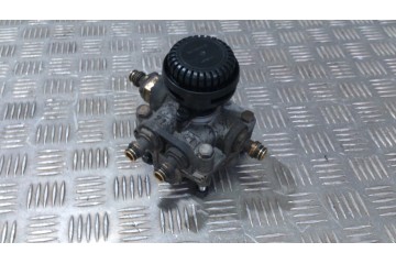 RELAY VALVE EBS SCANIA R S