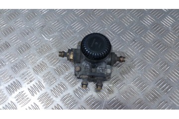 RELAY VALVE EBS SCANIA R S Catalog number of the part 1425183 9730110500
