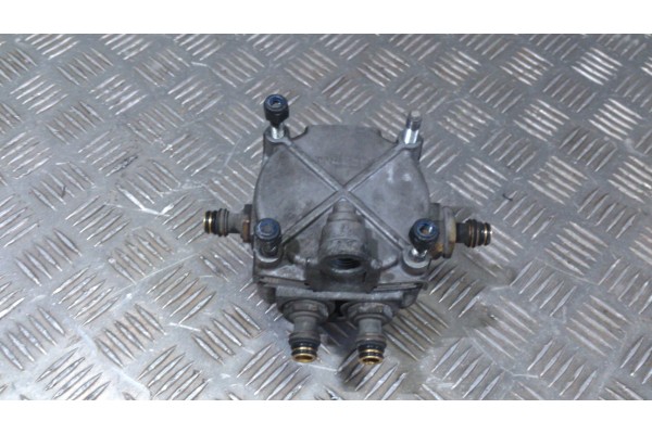 RELAY VALVE EBS SCANIA R S Part manufacturer Scania OE