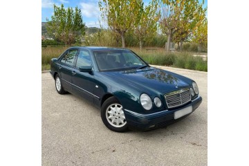 MERCEDES-BENZ CLASE E (BM 210) BERLINA 230 (210.037)