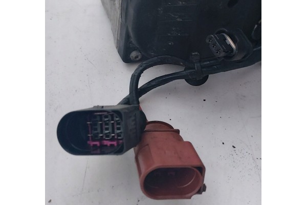 WEBASTO PARKING HEATER VW AUDI 4M0265081AC Part manufacturer Audi OE