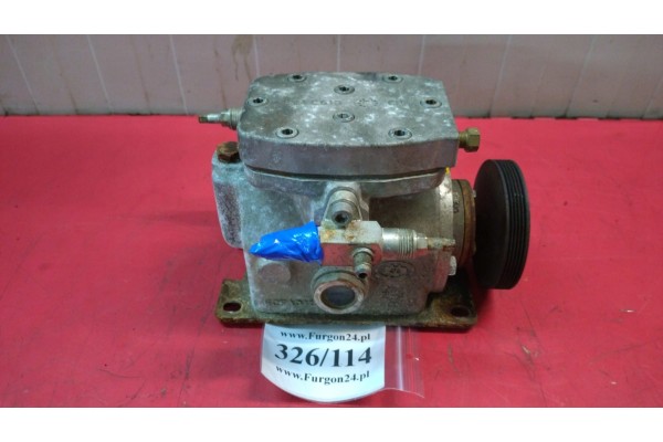 COMPRESSOR REFRIGERATION UNIT RELEC FROID TR10 DORIN 21090270S NO 326 114 Catalog number of the part 21090270S