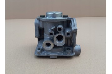 Válvula de freno para remolque Wabco 9710028050