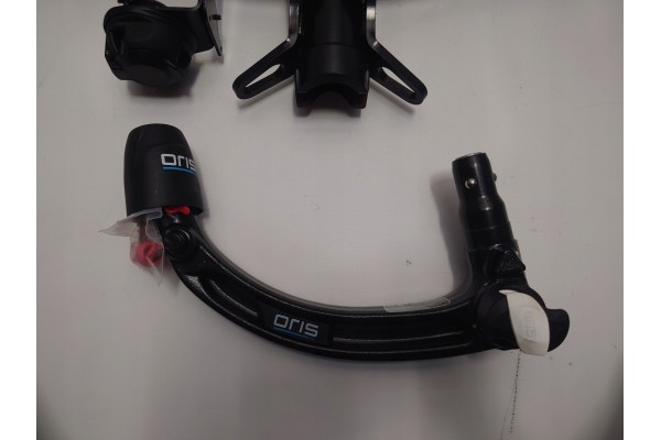 TESLA MODEL 3 TOW BAR COMPLETE 1670111 00 C Catalog number of the part 1670111 00 C