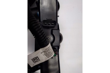 TESLA MODEL 3 TOW BAR COMPLETE 1670111 00 C Part manufacturer Tesla