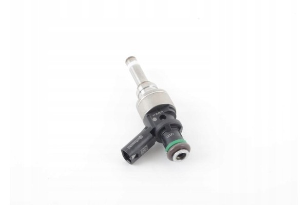 OE VAG 07K906031L GASOLINE INJECTOR AUDI RS3 2 5 11 16 Catalog number of the part 07K906031L