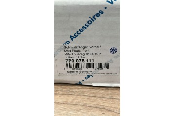 7P0075111 SPLASHERS TOUAREG 2010 2018 FRONT Part manufacturer VAG