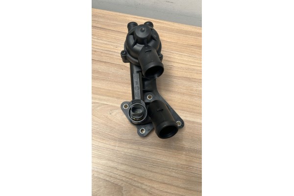 03C121111B OE HOUSING VW Skoda SEAT Cupra Audi Catalog number of the part 03C121111B