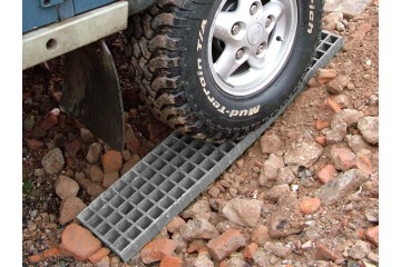Kevlar tracks pair 50 x 1225 x 260 mm Part manufacturer Britpart