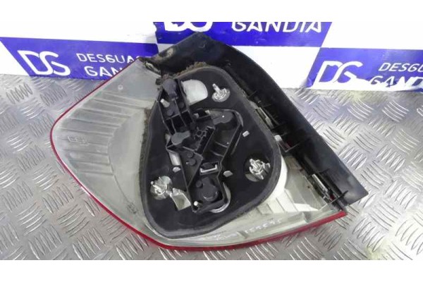 S22450212 PILOTO TRASERO DERECHO BMW SERIE 1 BERLINA (E81/E87) 120d 2006 S22450212 159895 BMW - 2