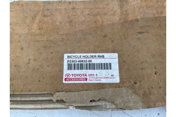 Portabicicletas Toyota Lexus ORIGINAL para montaje en techo completo