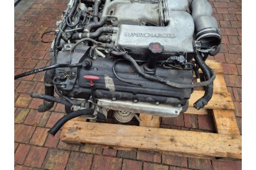 ENGINE COMPLETE JAGUAR XKR X150 4 2 SUPERCHARGED Part manufacturer Jaguar OE