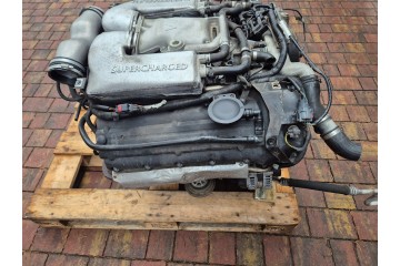 ENGINE COMPLETE JAGUAR XKR X150 4 2 SUPERCHARGED Engine type petrol