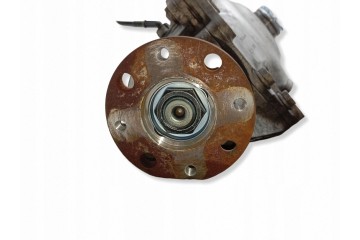2015 BMW X1 E84 Front differential 7572651 Installation side front