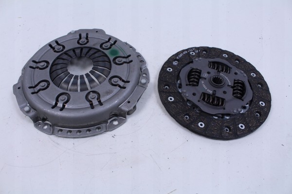 LUK CLUTCH KIT 620309033 Catalog number of the part 620 3090 33
