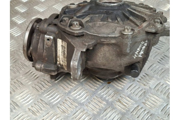 Mercedes Benz CLS C218 X218 2014 Front differential Differential Installation side multipurpose