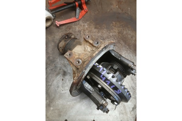 Suzuki Vitara I 1 6 bridge head rear dyfer 41 8 5 125 Catalog number of the part Suzuki Vitara I 1 6 gowka mostu ty dyfer 41 8 5