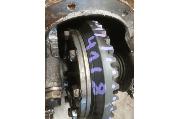 Suzuki Vitara I 1.6 puente trasero / diferencial 41/8 - 5.125