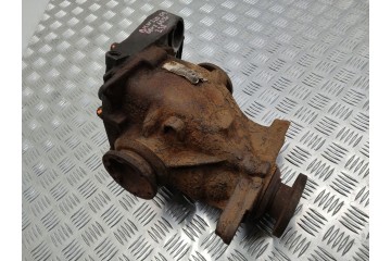 2006 BMW 3 E90 E91 Rear differential 7524319