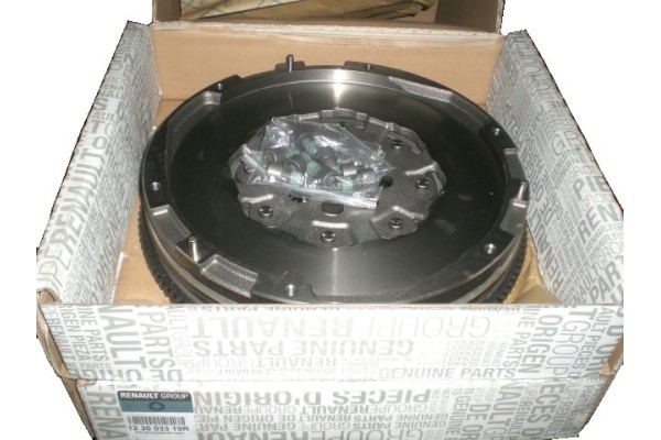 ORIGINAL OE RENAULT two mass wheel 2 3 DCI MASTER III MOVANO B Part manufacturer Renault OE